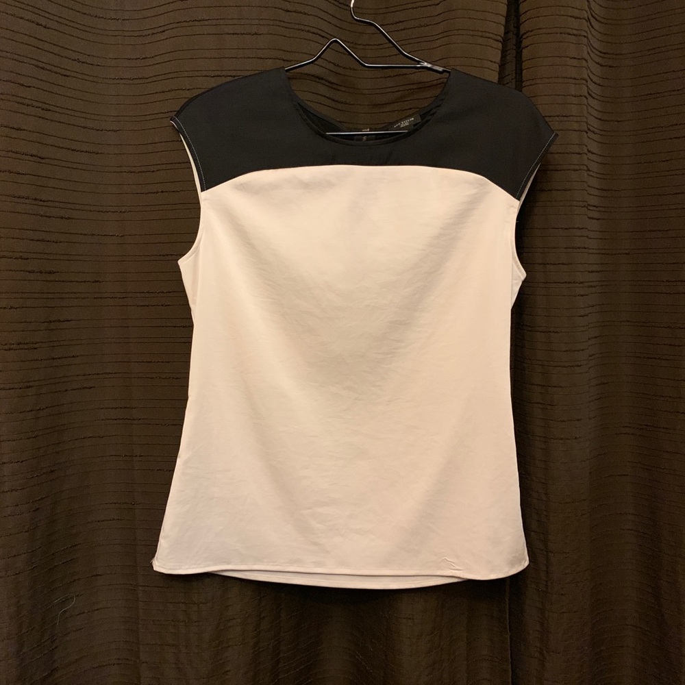 Beautiful Ann Taylor top